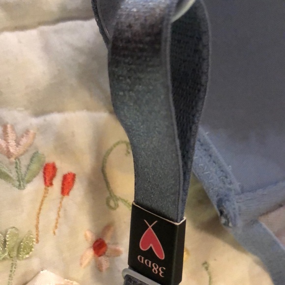 Bra - Picture 4 of 7